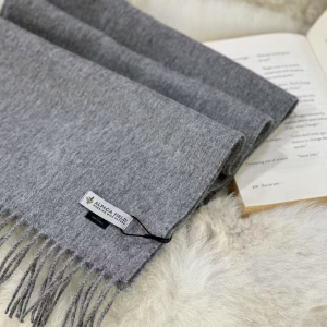 Alpaca Field Classic Plaid Scarf Mid Grey
